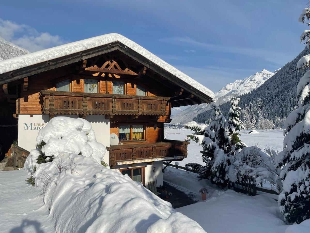 Apartamento Haus Marco Neustift im Stubaital Exterior foto